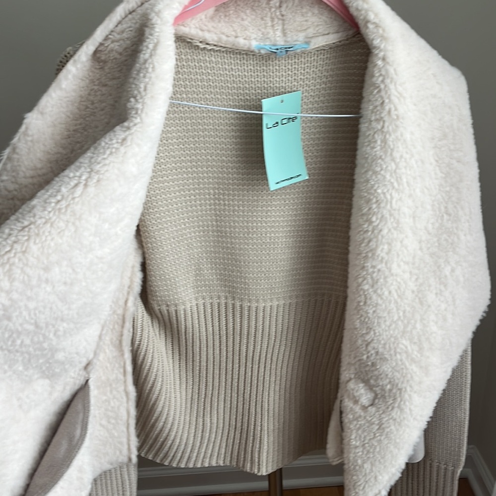 La Cite Acrylic and Wool Knitted Jacket - Picture 8 of 12